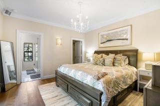 Spanish Charm 4br Guest House Private Yard - 1