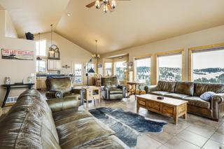 Game Room and Stunning Views Fairplay Hideaway! - 0