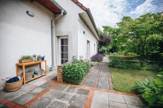 Bývanie so štýlovou záhradou - 1