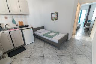 Angela & Thalia Apartments - 1