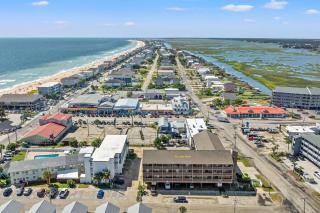 Beach Dreams-Garden City Gem Walk to Ocean-Free Tickets - 7