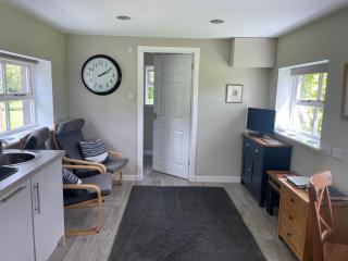 Woodside Cottage Self Catering - 9