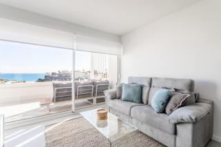 Sea view, Pool, AC, Parking space - 1