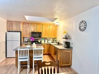 Cozy Home in Home Style duplex unit 1 - 9