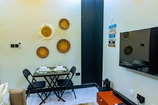 1Bed in Sinza Madukani -Breakfast, Fast Wi-Fi - 4