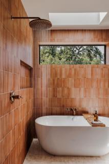 Eastside Family Luxury Retreat with Pool near Downtown - 4