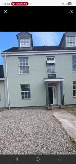 Hullidays 4 bed Hessle House - 8
