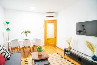 Premium Apartment · 2BR · Historic City Center Sol - 3