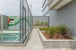 Apts in a Building with Pool and Gym - GRL - 7
