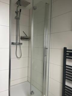 Neu renovierte Dachgeschosswohnung - 6