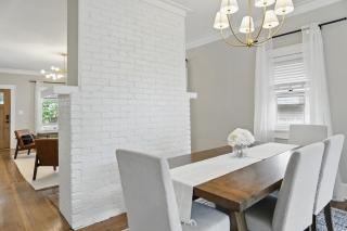 MidTown Cozy Cottage - 6