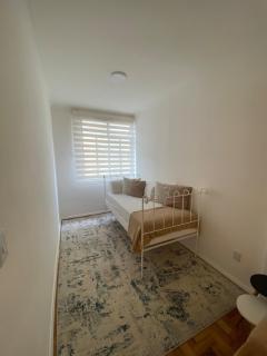 New, 2 bedrooms, air conditioning, 2 blocks from Copacabana Beach - 5
