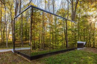 Flora Mirror Cabin Romantic Getaway - 6