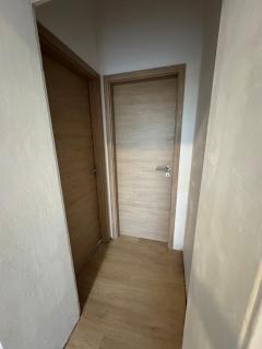 Centrally located large split-level apartment - 1