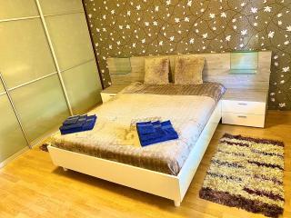 Big Apartment for 4 - 1
