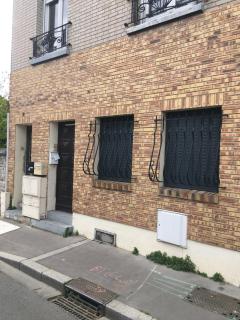 Studio 20m2 Ground Floor street - 9