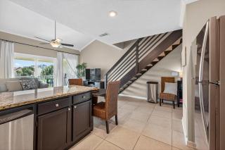 Sandy's Beach Retreat - 7