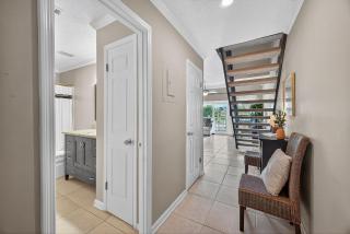 Sandy's Beach Retreat - 1