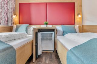 Landhotel Schwarzer Adler - Self Check In - 2