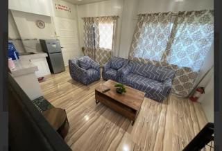 Rustic Retreat Two Bedroom House - 9