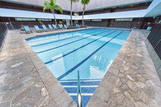 Chic DT Honolulu Executive Condo condo - 2