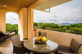 Amazing New Peninsula Penthouse With Ocean Views - 7