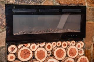 Beautiful Log Home 5mi from Suwanee Music Park - 8