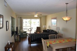 El Matador 431 by Alicia Hollis Rentals - 2