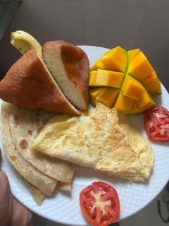 Zazu Beach House - 8