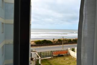 Departamento de 2 Dormitorios con Cochera Cubierta WIFI Aire Acondicionado está bien Céntrico y a Metros del Mar - 8