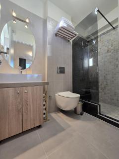 Vivian's Terrace Otopeni - 1