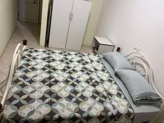 5 minutes from the beach - 5