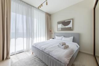 Modern 1BR Apartment with City View - 3