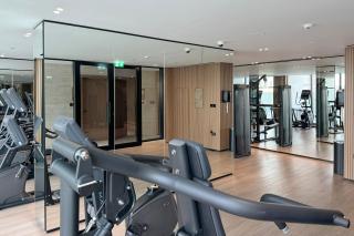 Modern 1BR Apartment with City View - 8