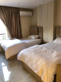 شقة للايجار مفروشه في المهندسين - 1