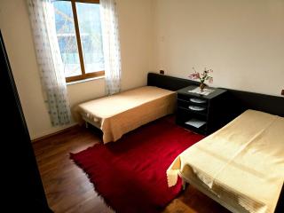 Tranquil Lakeside Tirana - 5