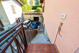 Lakefront apartment with terrace near Como - 8