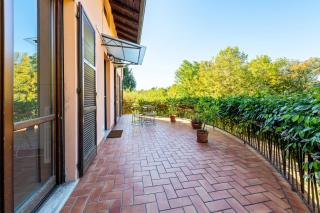 Lakefront apartment with terrace near Como - 7