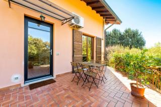 Lakefront apartment with terrace near Como - 5