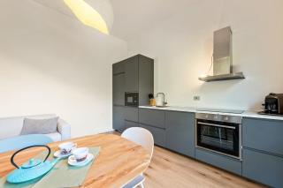 Lakefront apartment with terrace near Como - 2