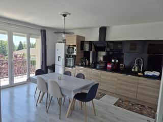 Cosy cosy a 5 min de besancon - 1