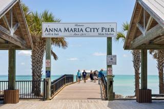 Duplex Both Units Near Ami Patio Tv - 8