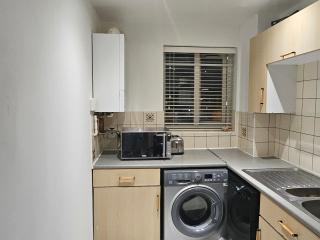 1Bedroom Apartment in Central Northampton - 8