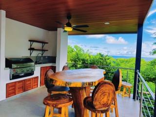 Casa Colibri Tropical Ocean View 5 min to Beach - 1