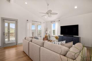 Ultimate Steps to Beach Hot Tub Family Fun - 9