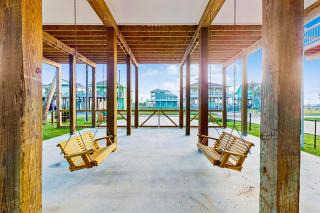 Haven Gulf Views Cargo Lift Large Deck - 9