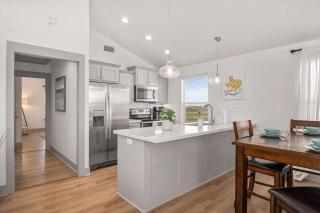 Ultimate Steps to Beach Hot Tub Family Fun - 3