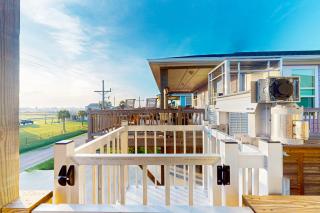 Haven Gulf Views Cargo Lift Large Deck - 2