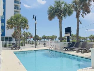 Boutique on the Beach - 7