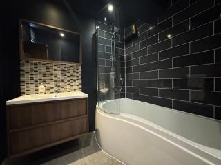 Gorgeously Designed 2BD Flat Heart of East London - 5